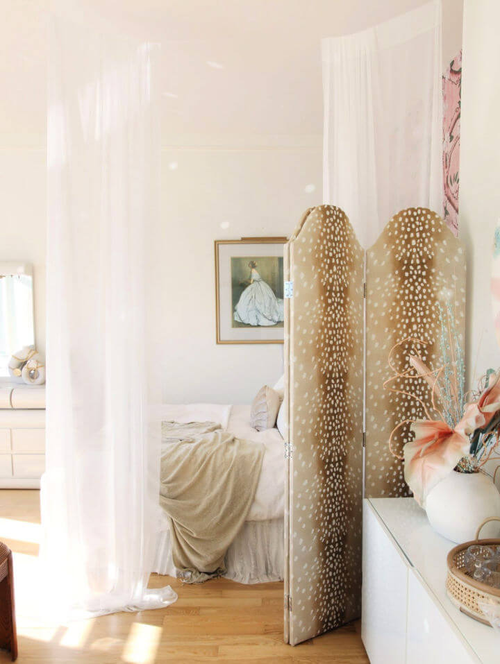 Chic Room Divider with Curtains