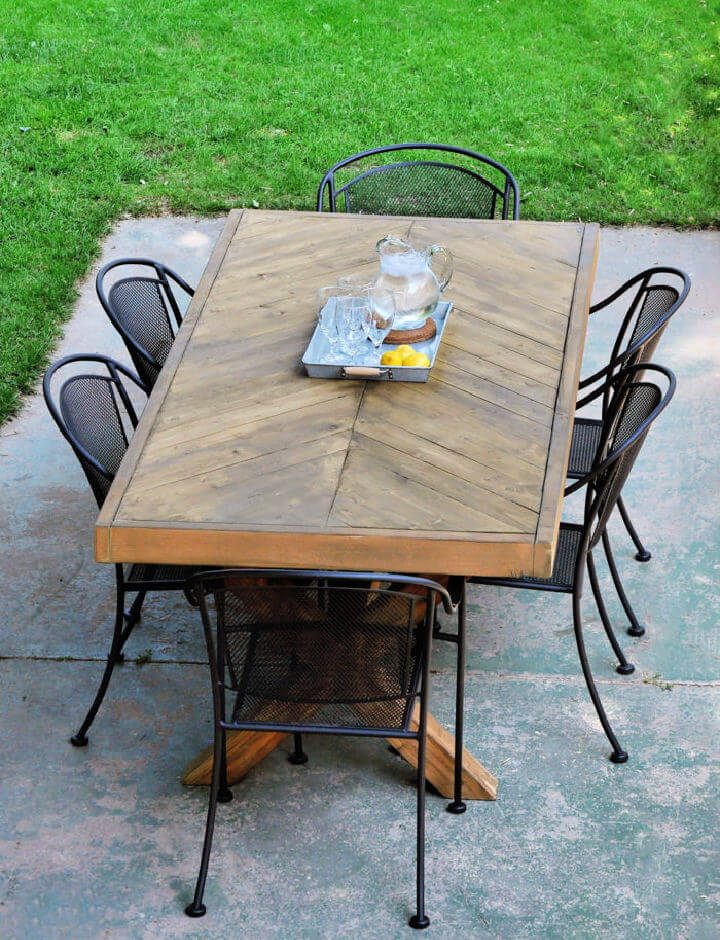 25 Free DIY Outdoor Table Plans and Ideas in 2021 {Updated}