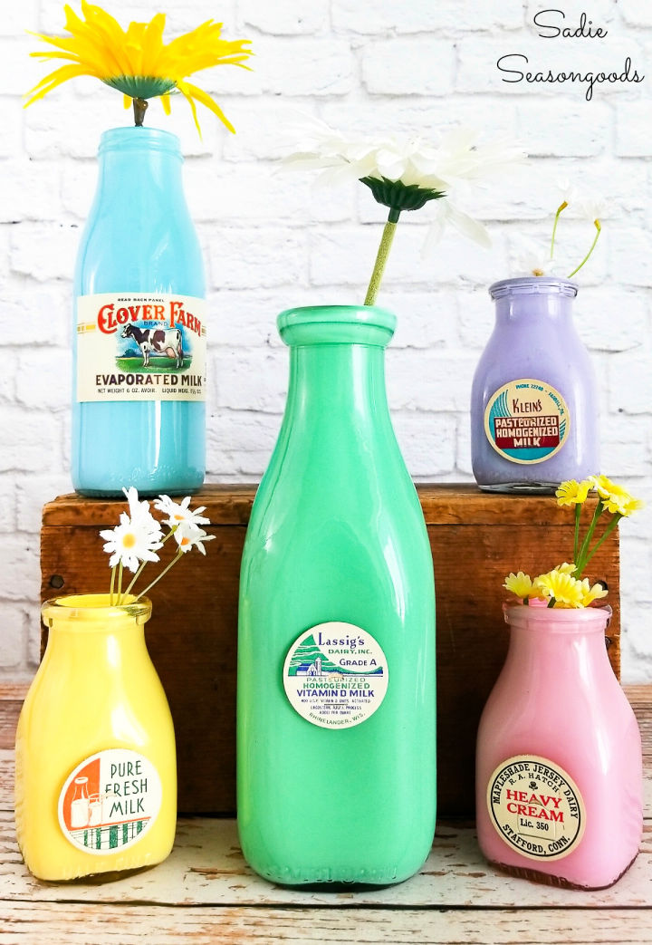 20 DIY Decorative Crafts From Empty Glass Bottles DIY to Make