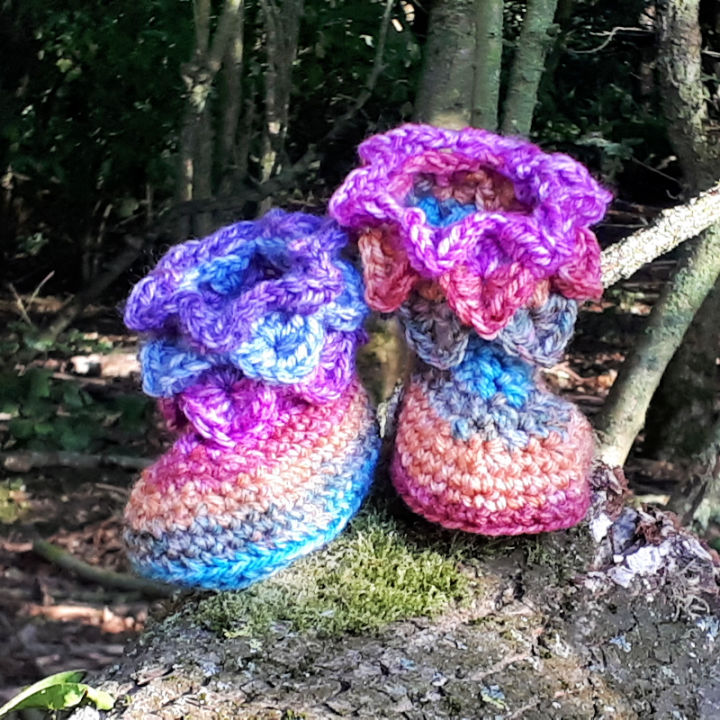 Crochet Baby Dragon Booties