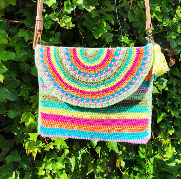 Crocheted Medium Drawstring Dice Bag Black/Rainbow Stripe