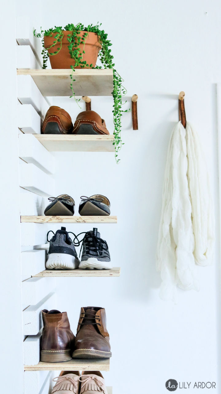 diy boot shelf