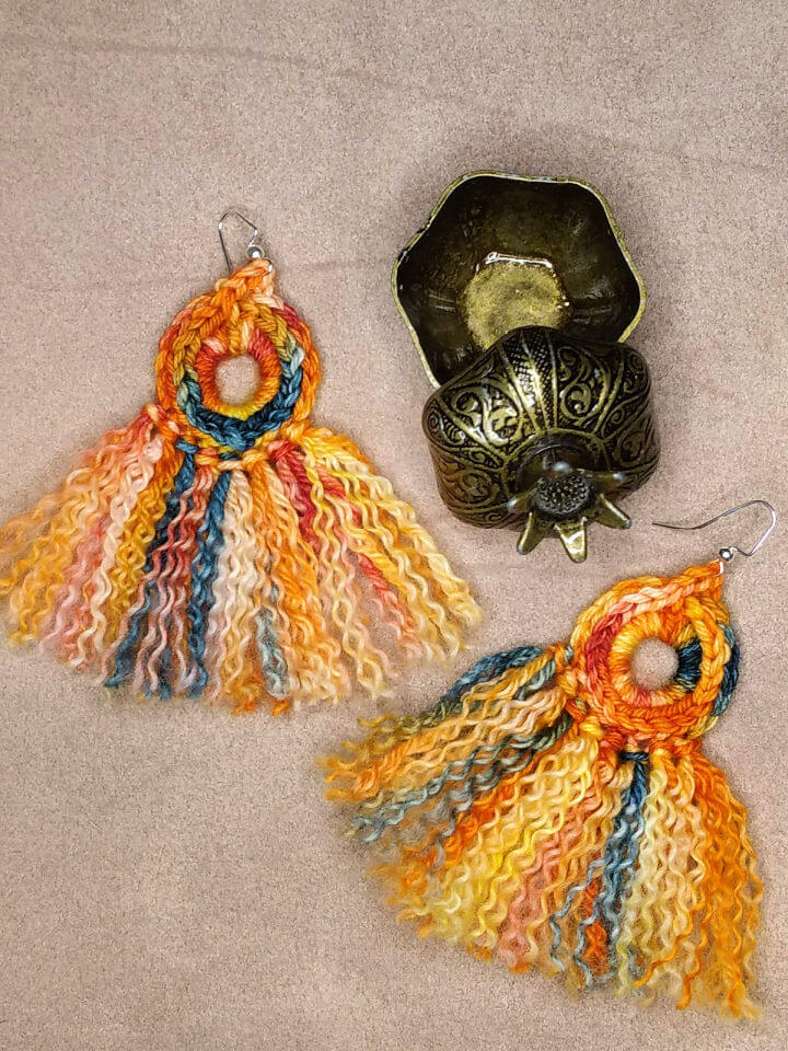 Thread and needle earrings Clearance