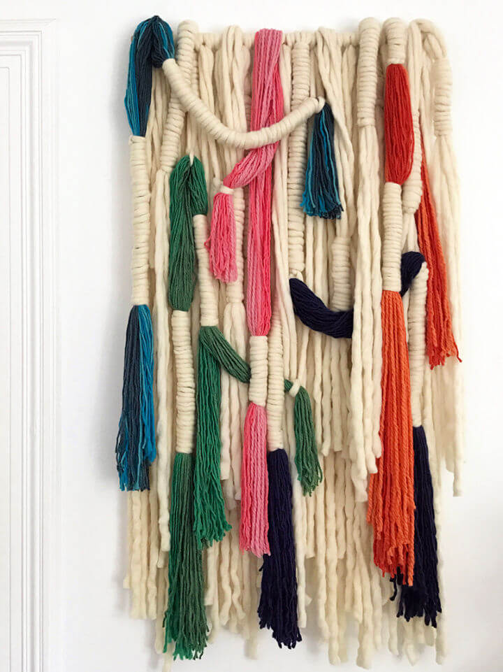 20 DIY Wall Hangings Using Yarn DIY to Make