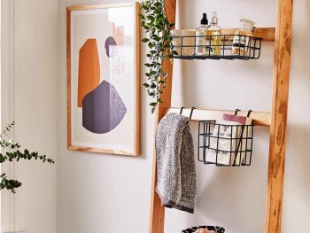 DIY Personalized Over The Toilet Rack